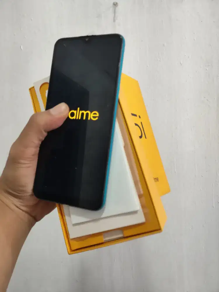 Realme 5i 4/64 lengkap
