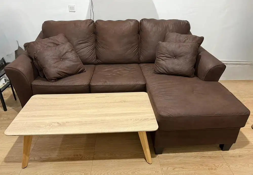 Sofa Ashley Abney 3 seater letter L & Meja coffe table Atria Real Kayu