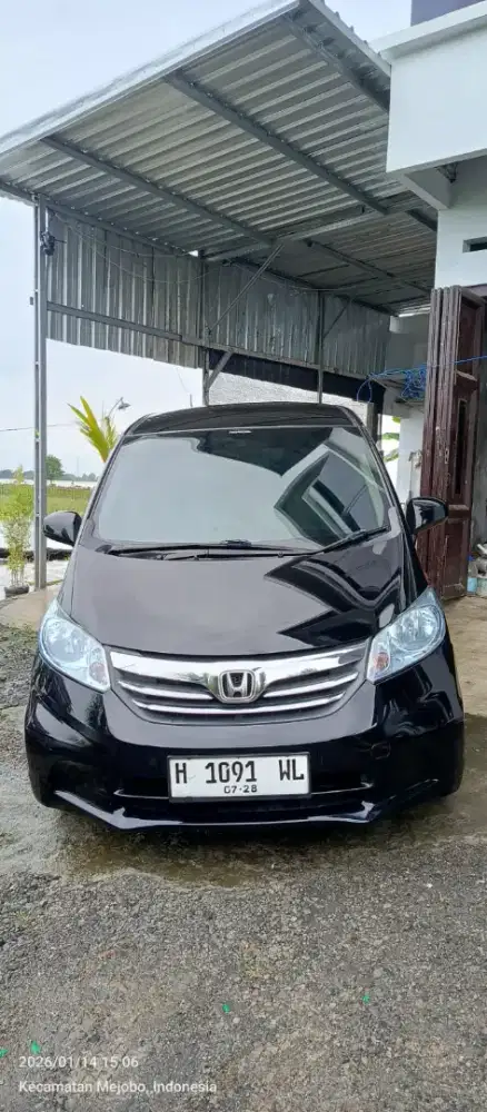 Honda Freed SD 2013 Apikan