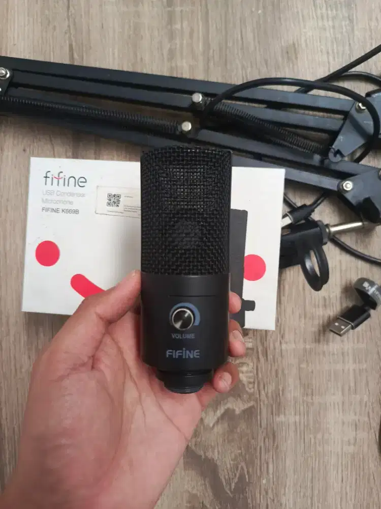 Mic Condenser Fifine K669B Mulus