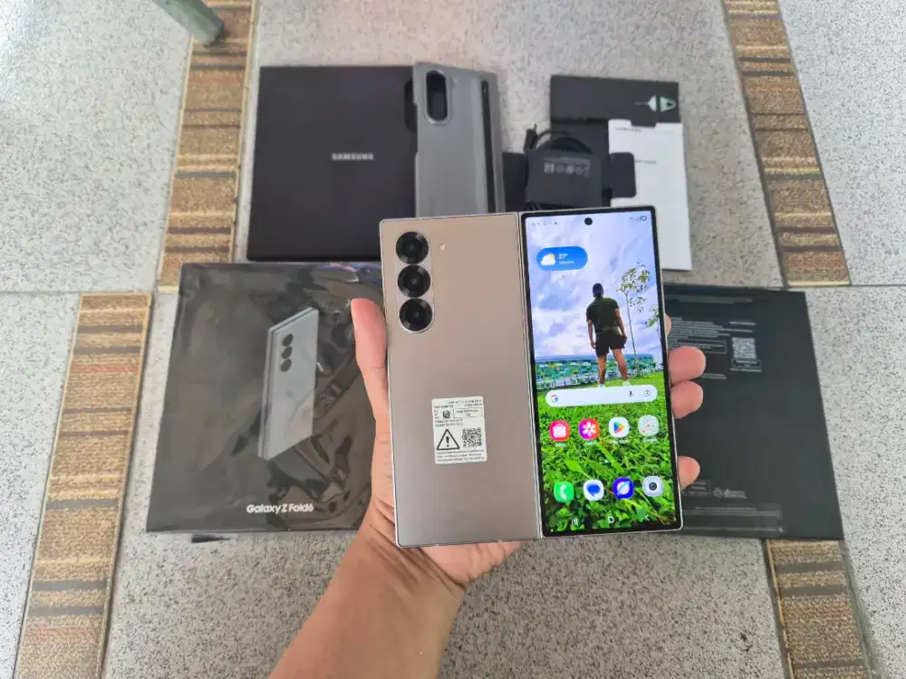 Samsung Z Fold 6 5G 12/256 Mulus SCare+ Aktif Sept 2026