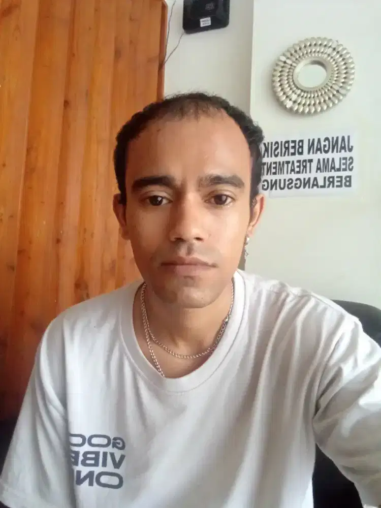 Mencari lowongan pekerjaan