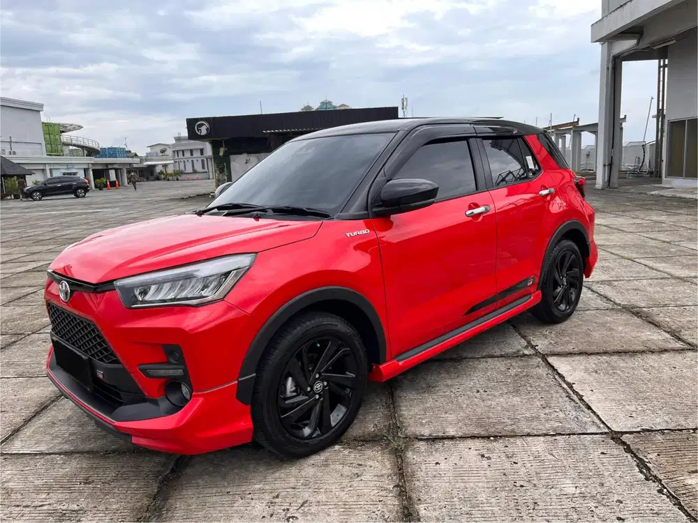 Toyota Raize 1,0 Gr Sport Tss Cvt 2022 Two Tone