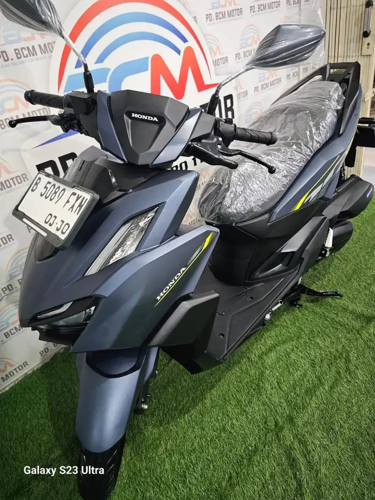 Honda Vario 160 CBS 2025