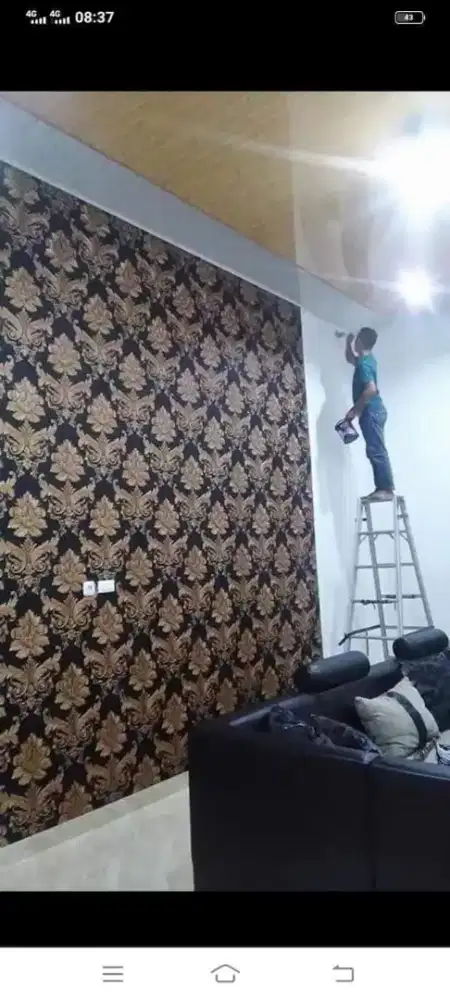 Jasa pemasangan wallpaper dinding premium