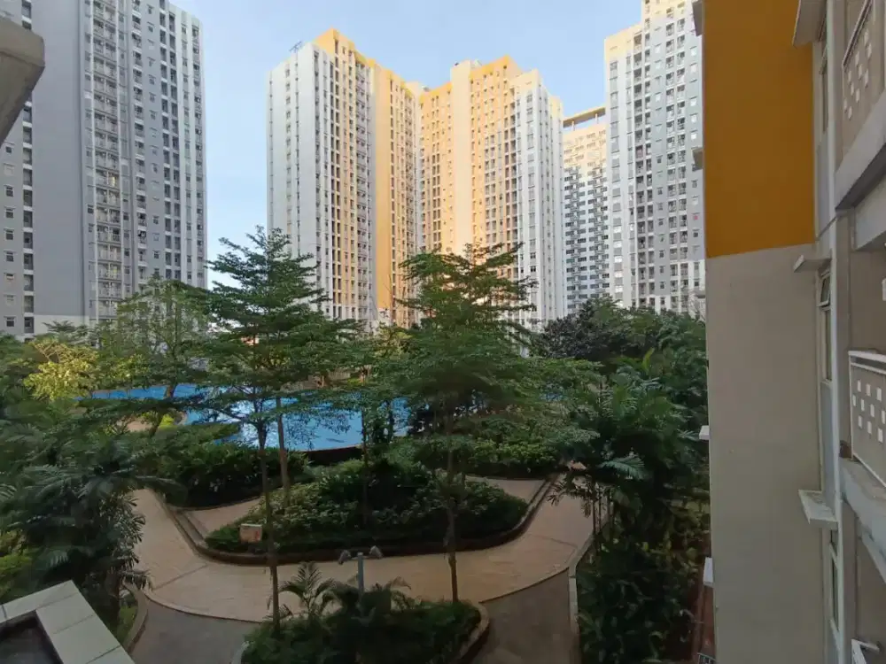 Springlake Summarecon Bekasi