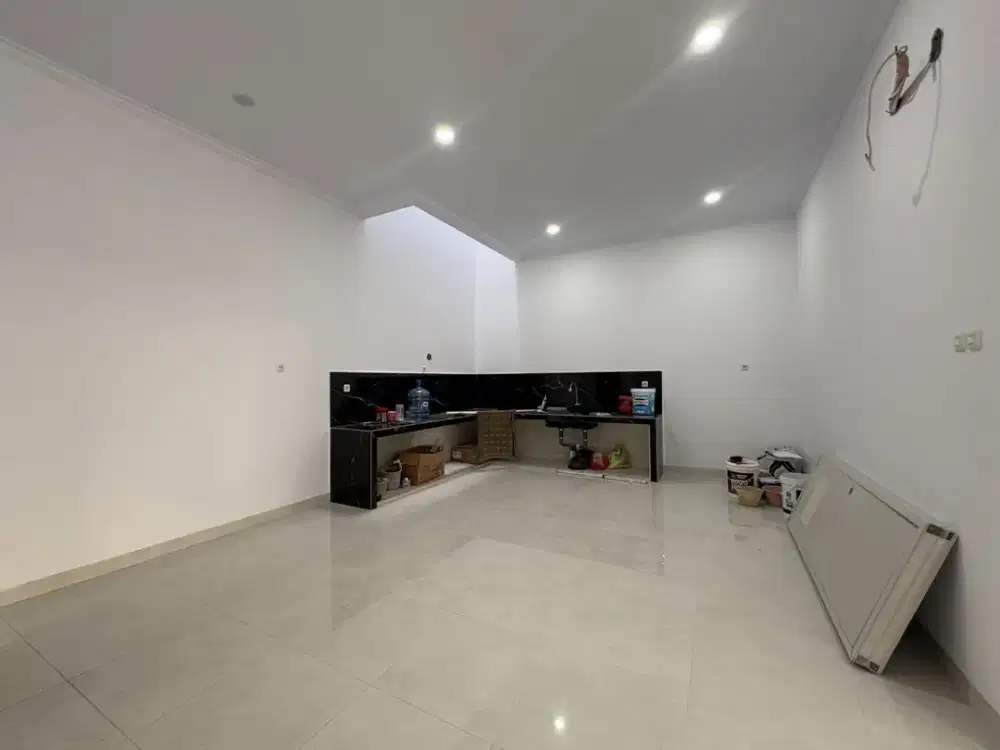 Rumah Brand New Muara Karang 240m2 4+1KT SHM Bisa KPR Type Plong