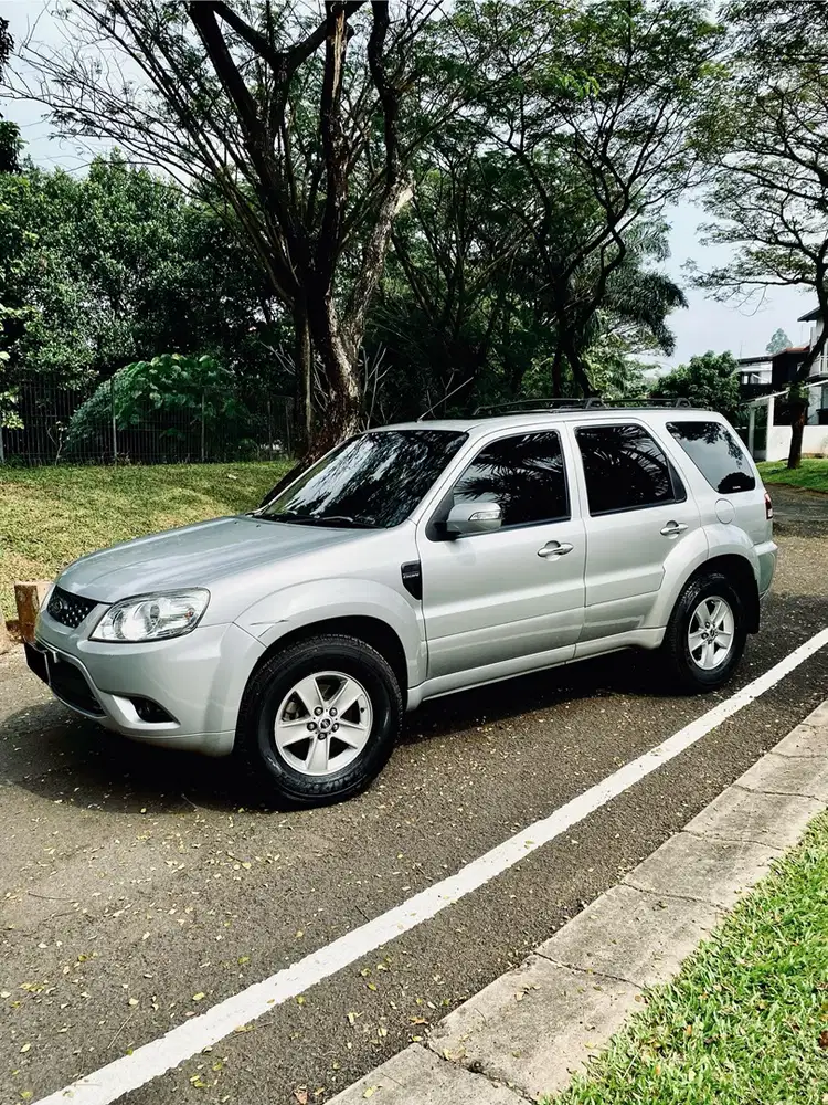 Ford Escape 2010 Bensin