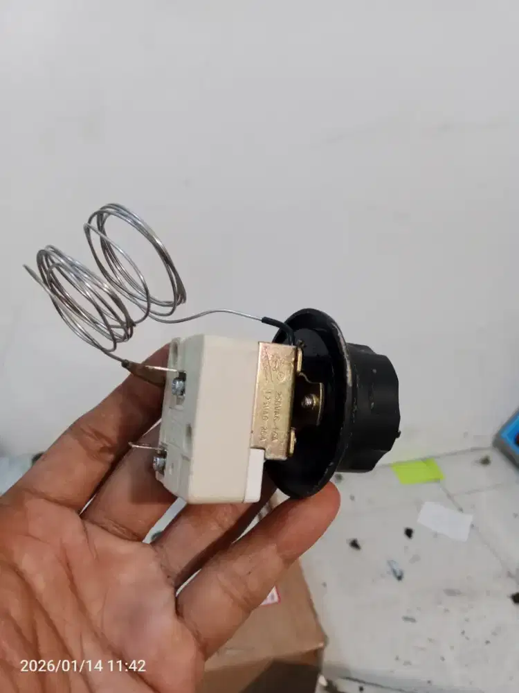 Thermostat manual bekas bagus