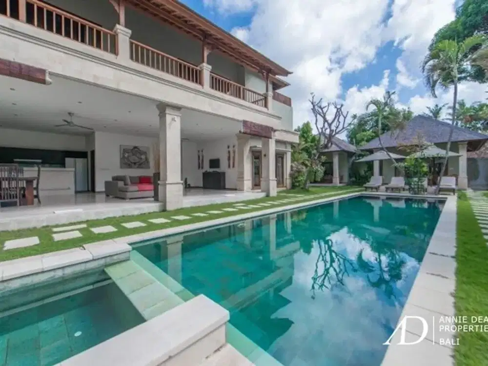 FREEHOLD | 4-BEDROOM VILLA IN THE HEART OF SEMINYAK