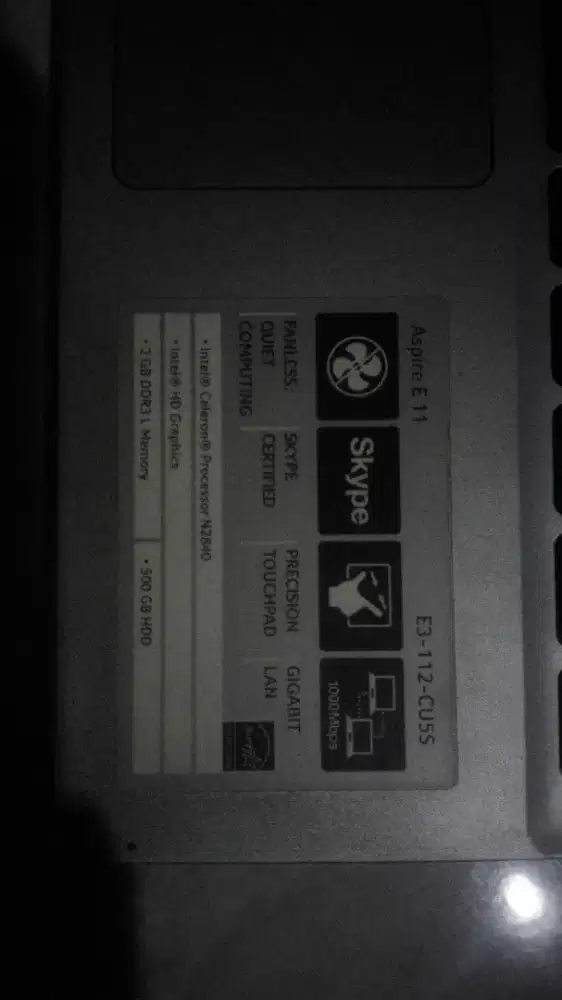 Accer E3112 mulus normal dari pada gak kepakai