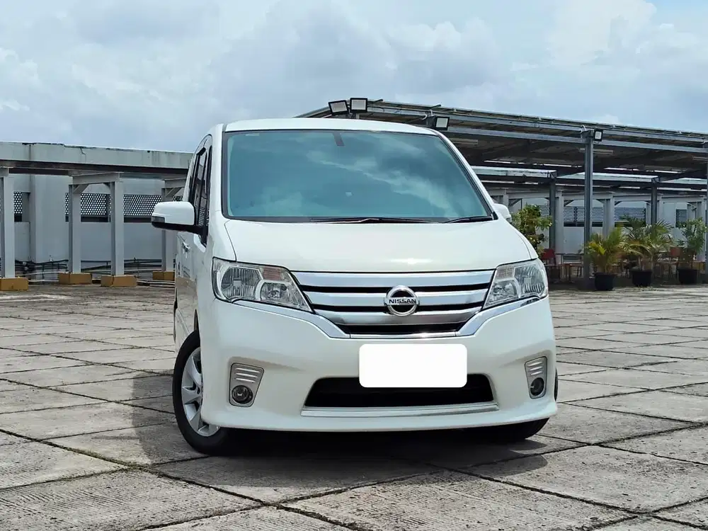 DP 10JT NISSAN SERENA HWS AUTECH PANORAMIC 2.0 AT MATIC AUTOMATIC 2013