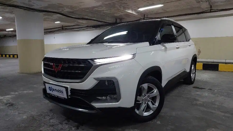 TDP 9,JT Wuling Almaz 1.5 Smart Enjoy 7-Seater Bensin-AT Putih 2022