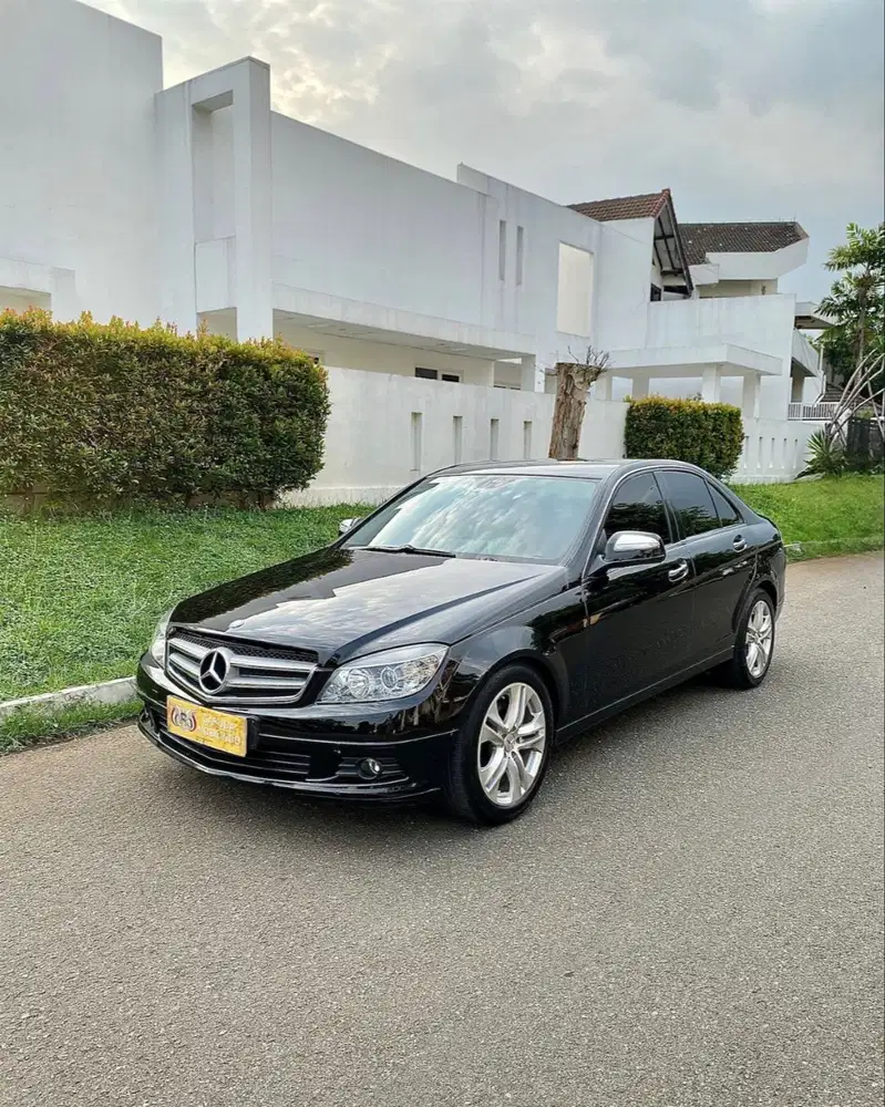FOR SALE! MERCEDES-BENZ C200 KOMPRESOR TAHUN 2010