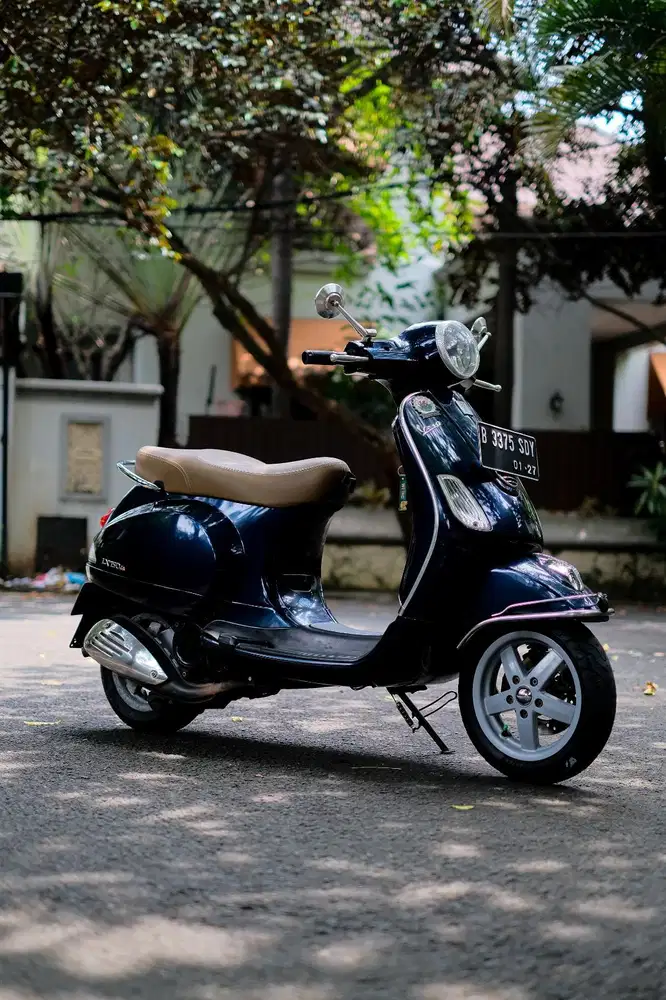 VESPA LX 150 2VIE INJECTION MURAH