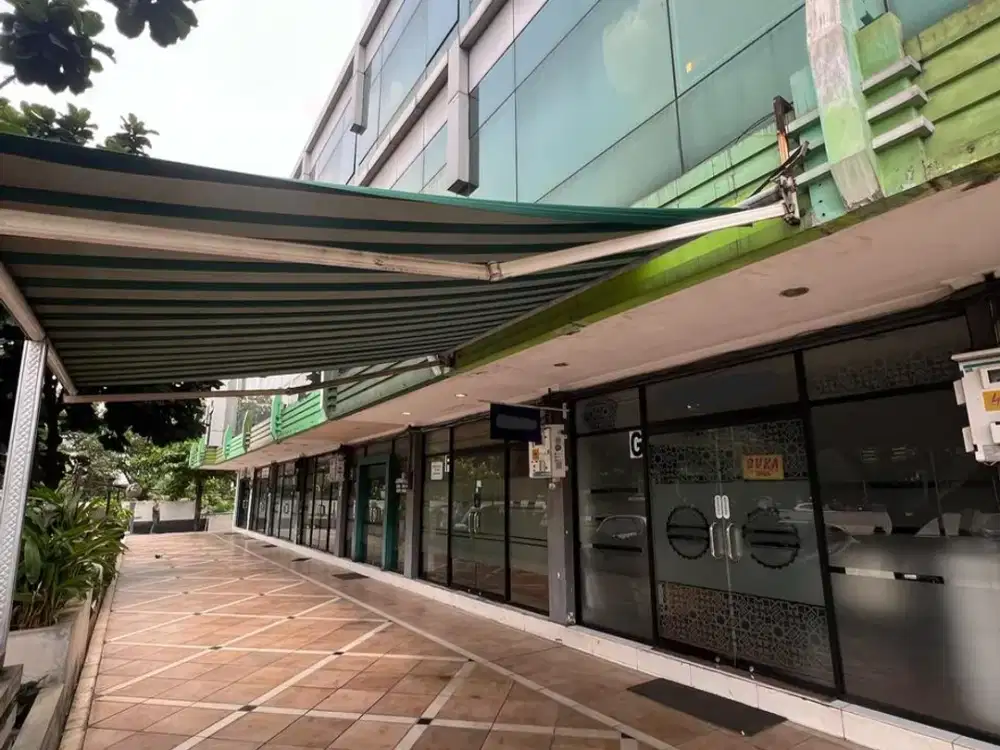 Di Jual Ruko 4 Lantai Full Furnished di Jatiwaringin, Jakarta Timur