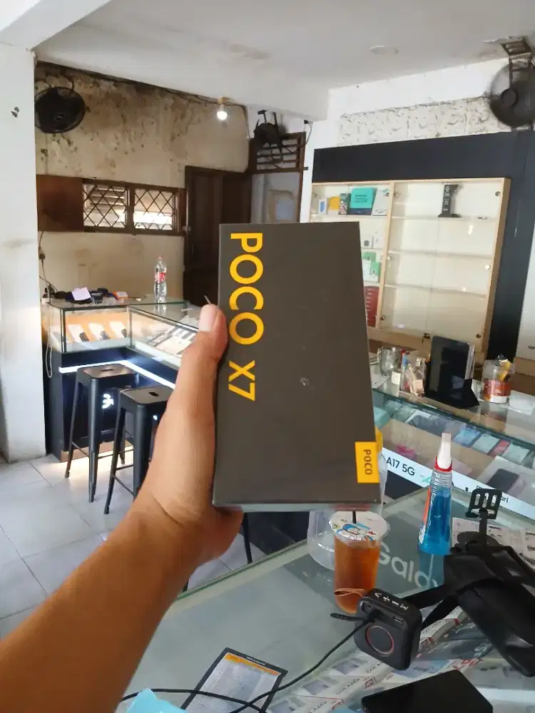 Berminat silahkan WA Poco X7 5G 12/512 Garansi resmi 15bln