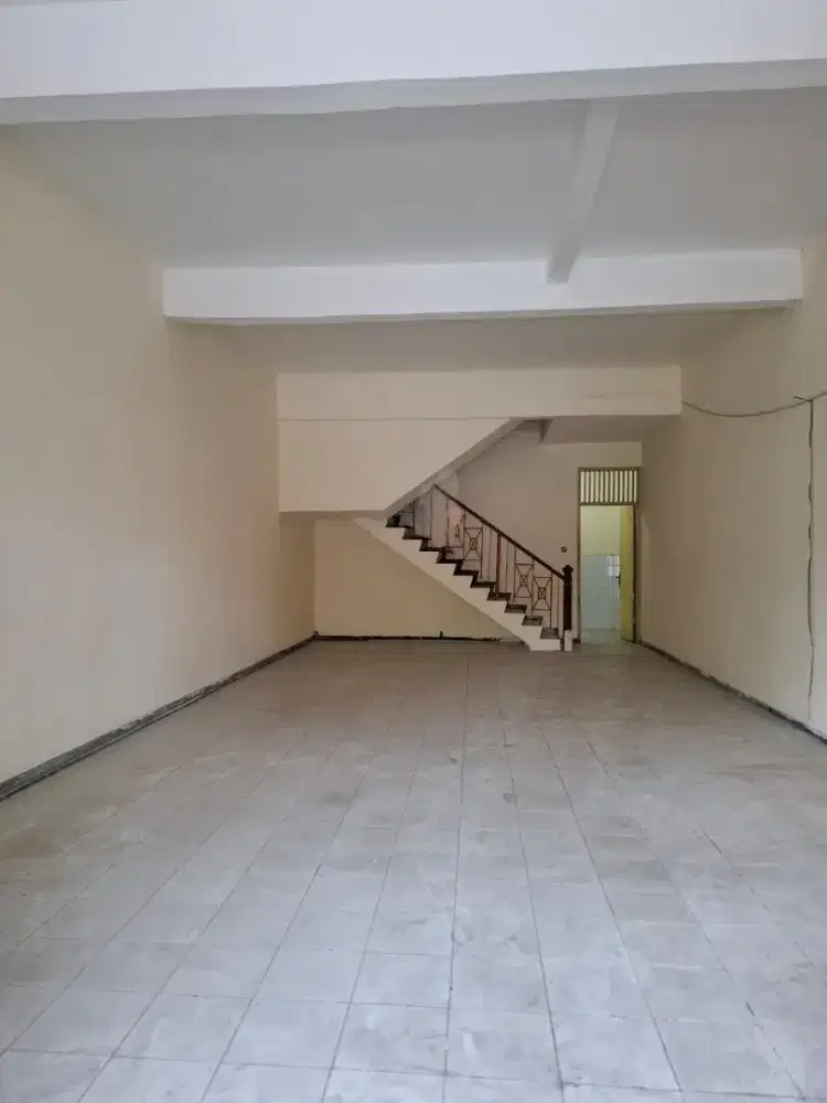 Disewakan Ruko Mulyosari