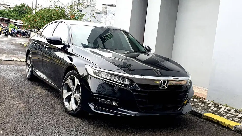 HONDA ACCORD (2020)