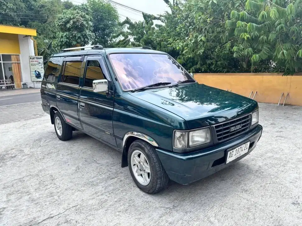1996 Isuzu Panther Royal Hi-GLX Plat AG gatot mobil bekas sekoto