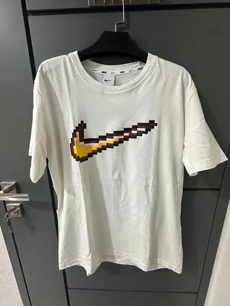 KAOS PRIA OLAHRAGA NIKE