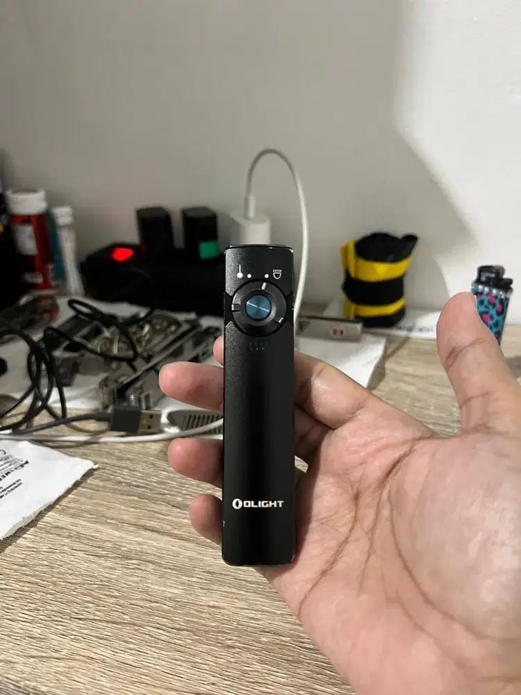 Olight Arkfeld CW 1000 Lumens + Green Laser | EDC Flashlight Original