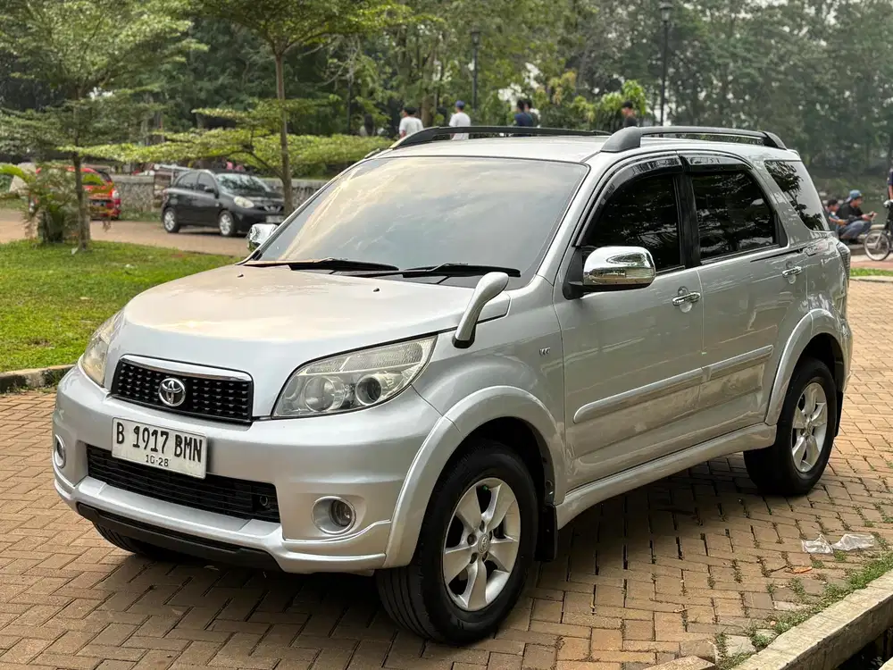 Toyota Rush 2012 Bensin