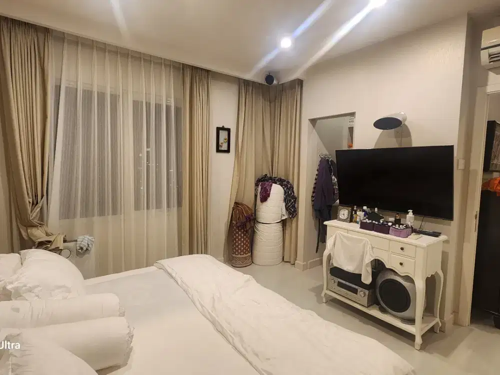 Dijual Apartemen Thamrin Residences 3BR/Cozy Furnish