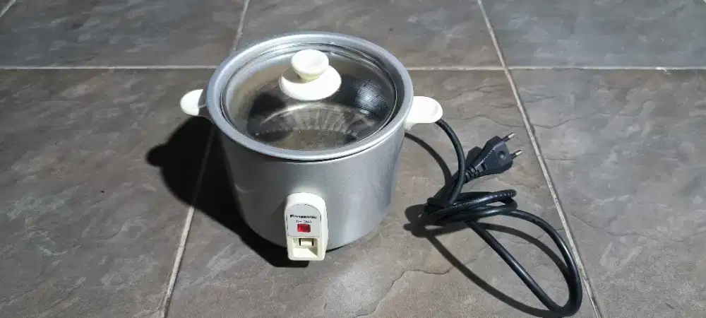 Rice Cooker Panasonic SR-3NA 210 Watt