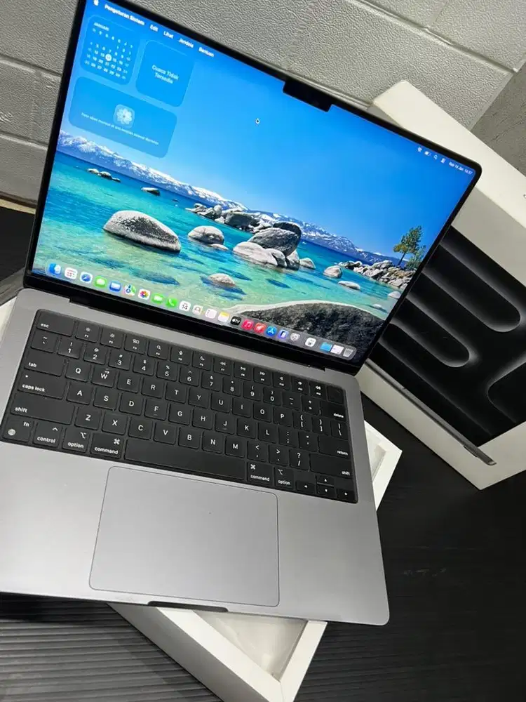 Macbook pro m3 8/1tb