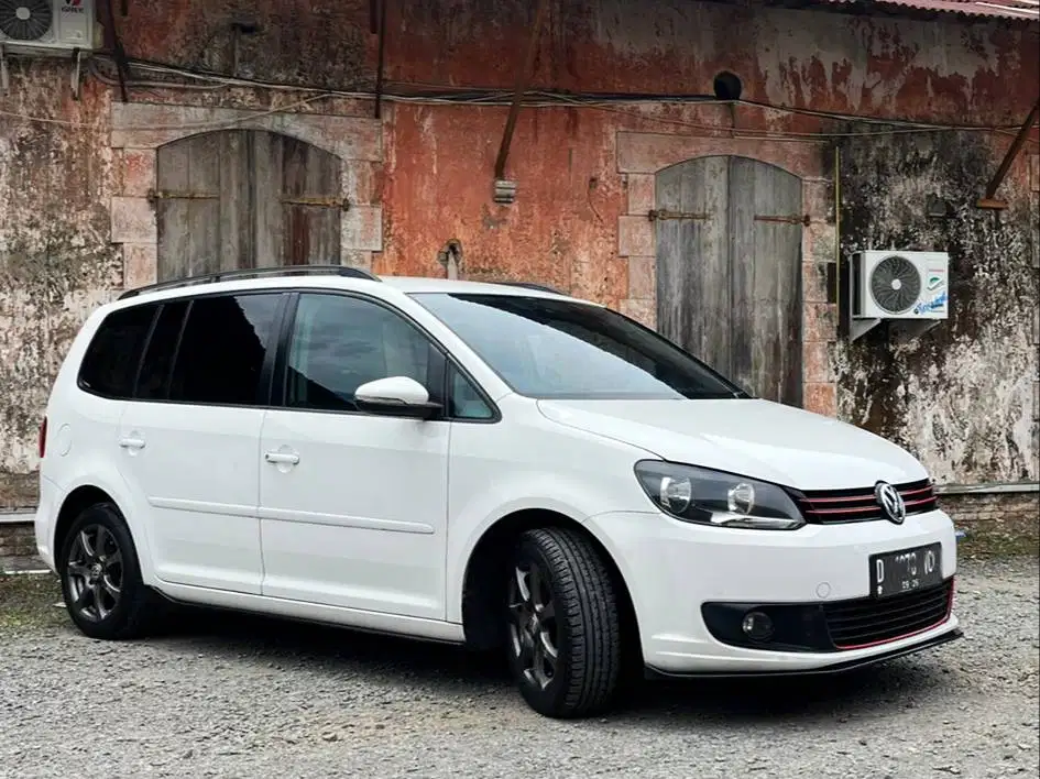 VW Touran TSi - MK6 2014 – Automatic, Last Edition