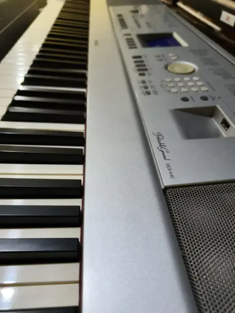 Dijual Portable grand piano YAMAHA DGX-640 Normal