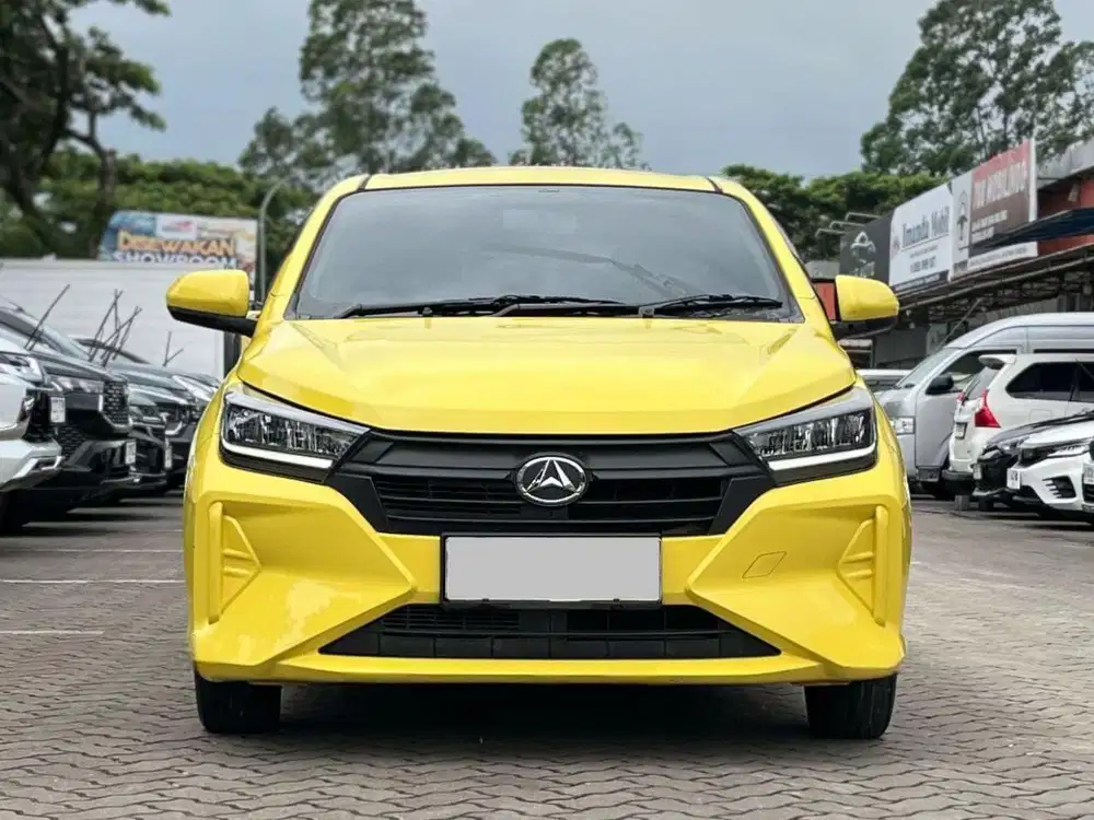 DAIHATSU AYLA 1.2 R 2023 AT KUNING KM 26RB