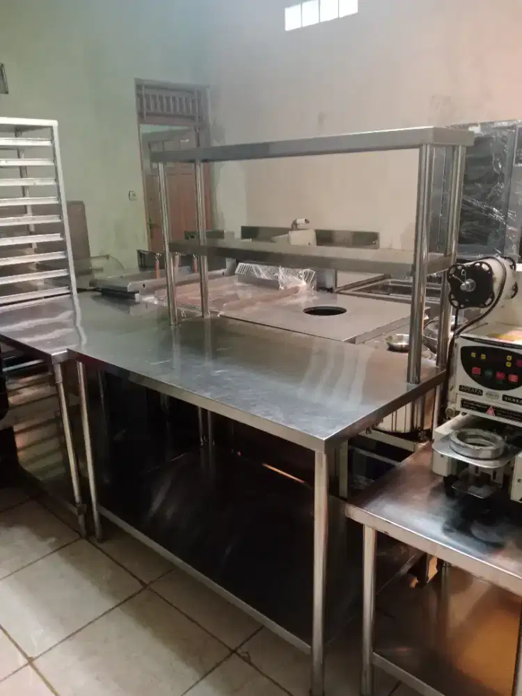 Meja 2 susun upper shelf