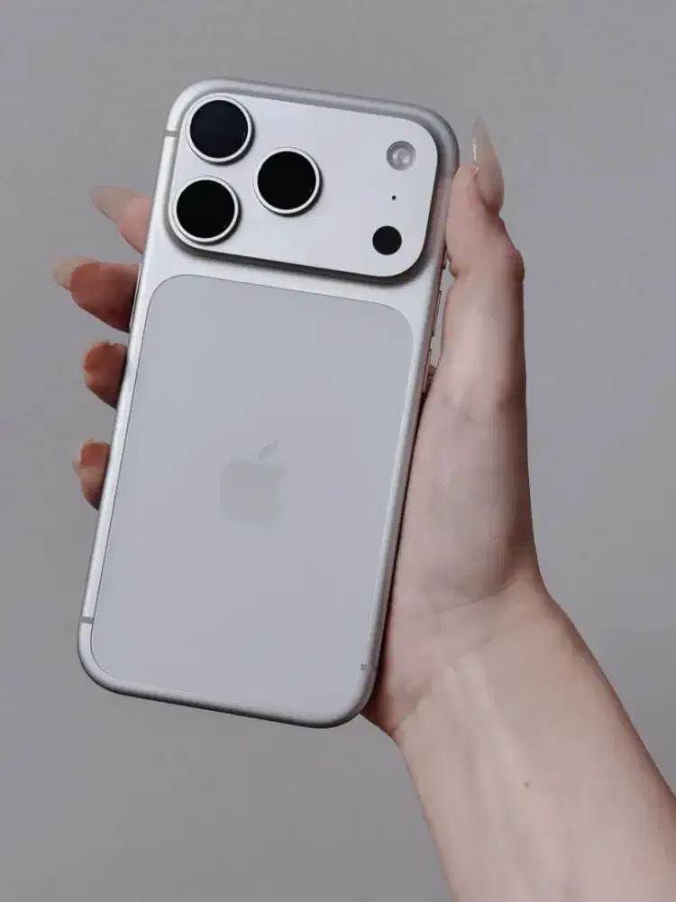 Ready iPhone 17 Pro Max 256GB Silver Garansi iBox