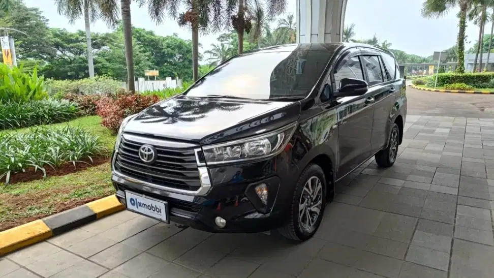 DP MURAH Toyota Kijang Innova 2.0 G Bensin-AT 2019 Hitam C1WUL