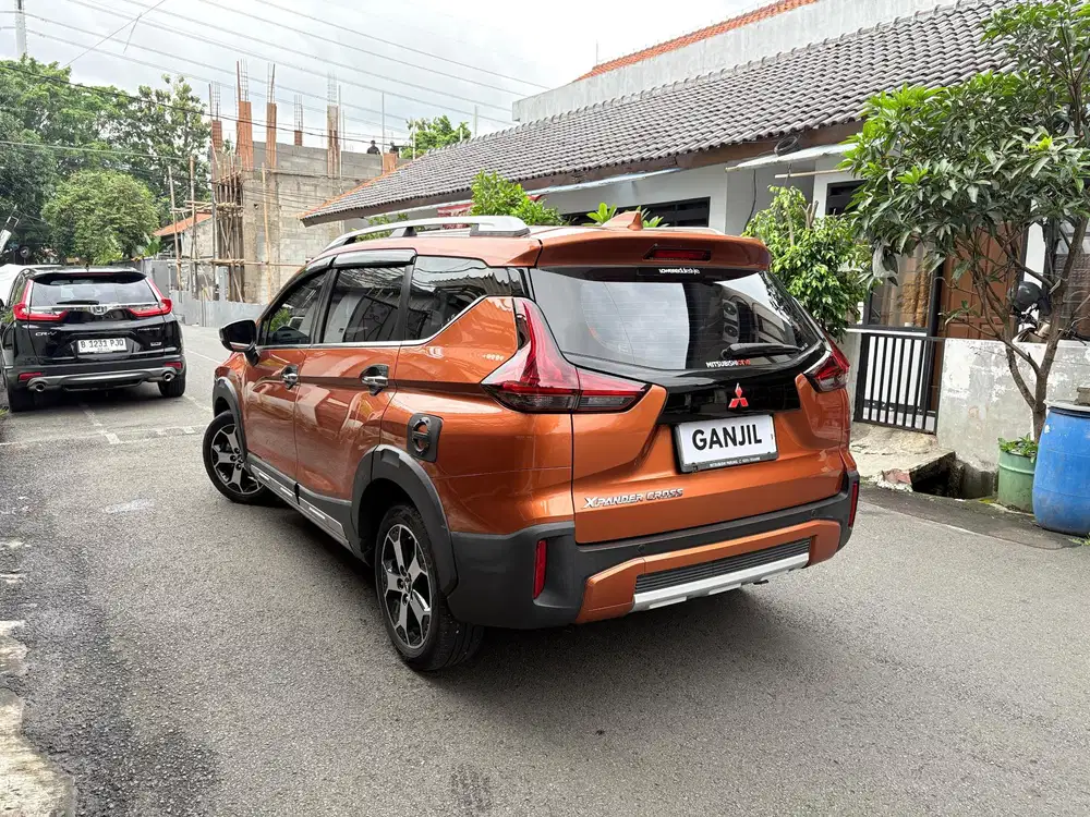 ‎Mitsubishi Xpander CROSS 1.5 AT 2019 Orange