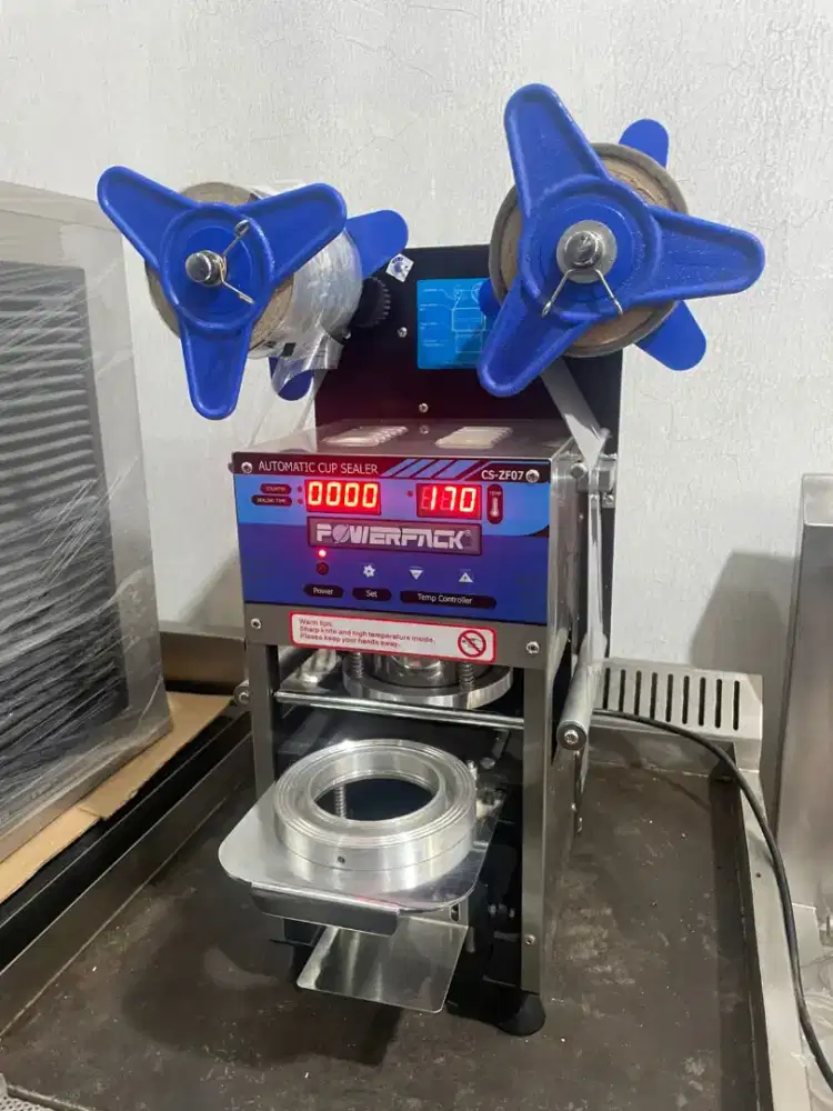 Cup sealer demi Automatic