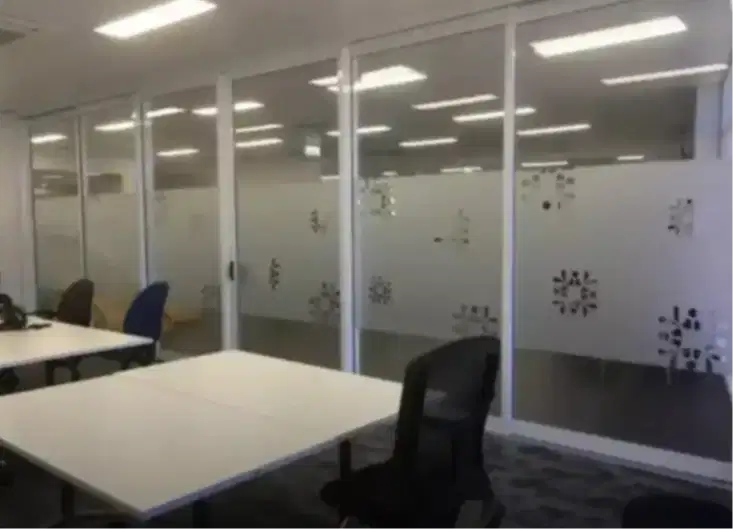 Dekorasi sticker kaca film sunglas unt perumahan stiker perkantoran