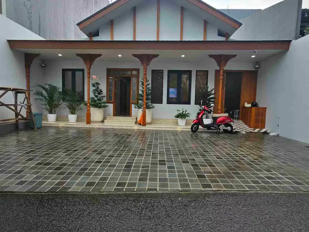 sewa rumah brandnew cocok kantor jalan kaki ke mrt blok m Jaksel