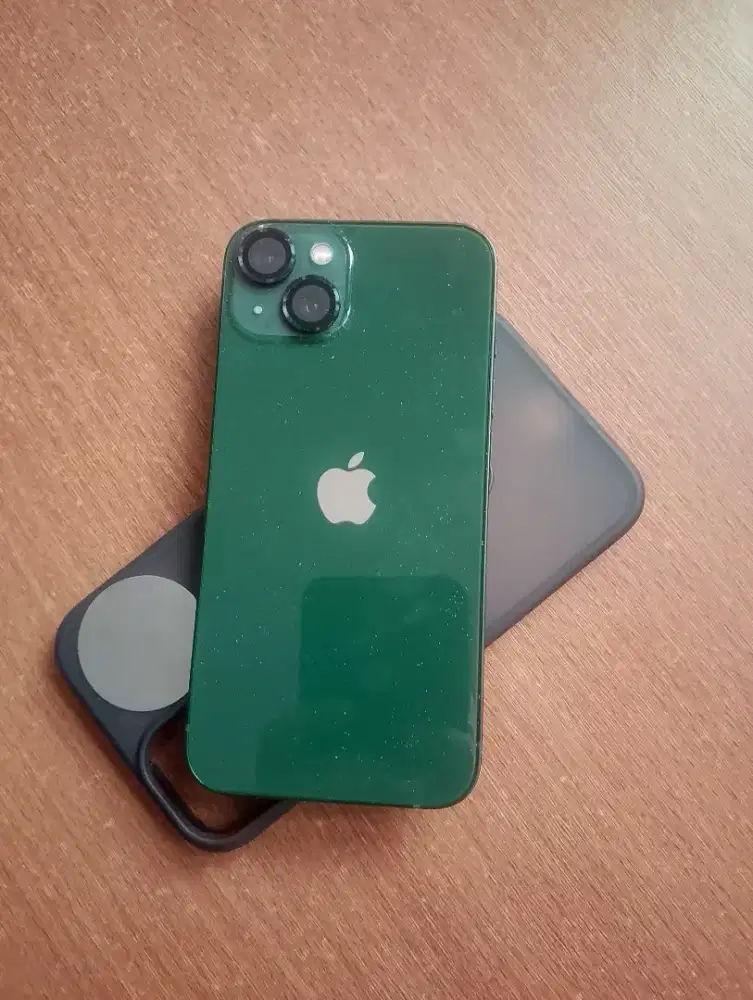 iPhone 13 second - hijau tua
