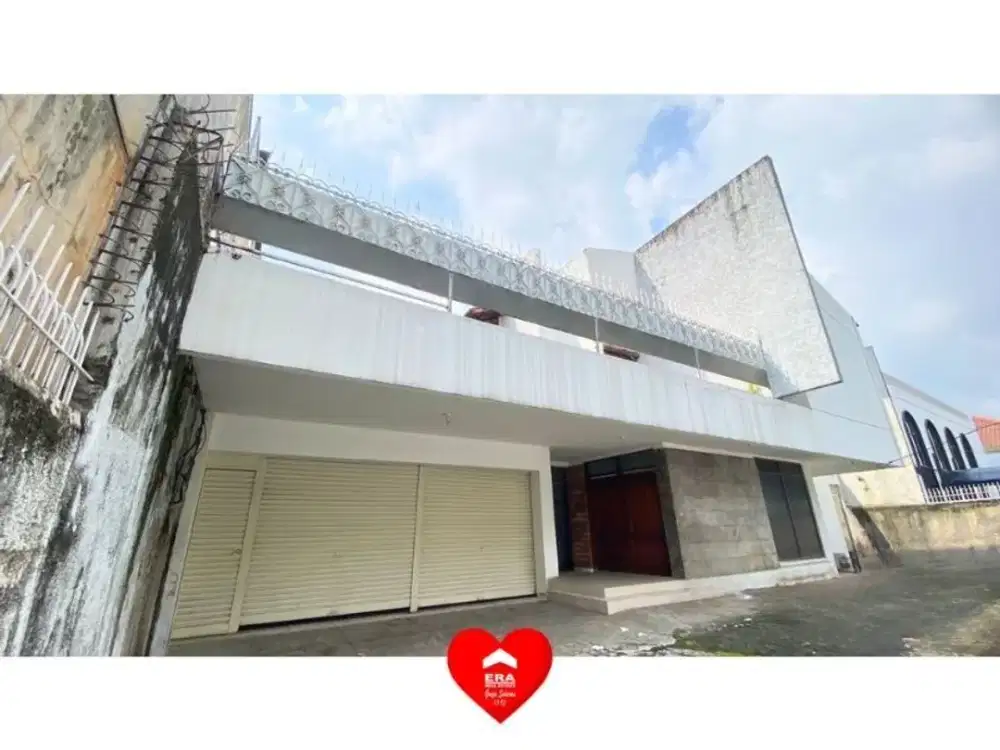 Rumah Bagus di Jl Dharmawangsa Kebayoran Baruu, Jakarta Selatan