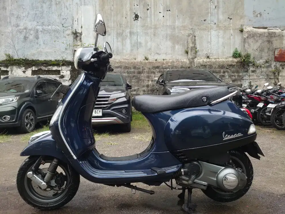 Vespa LX 150 ie 2012