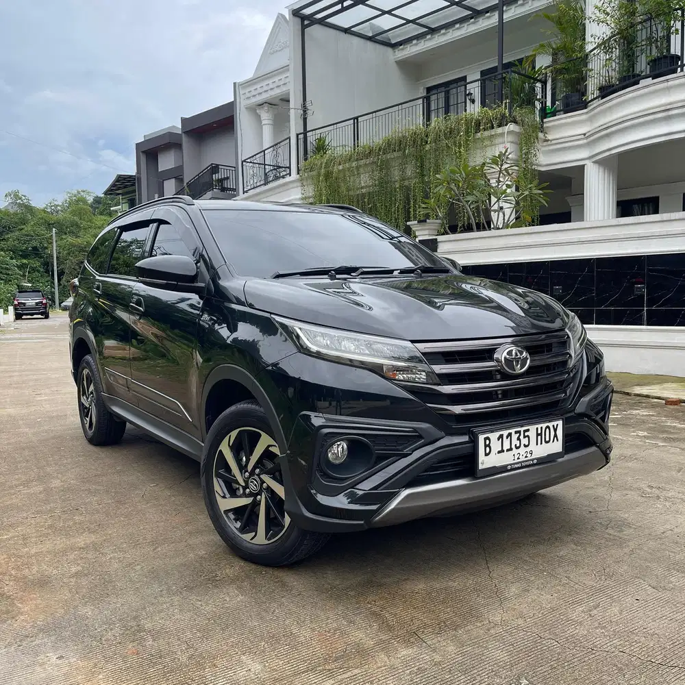 TOYOTA RUSH GR AT AUTOMATIC 2024