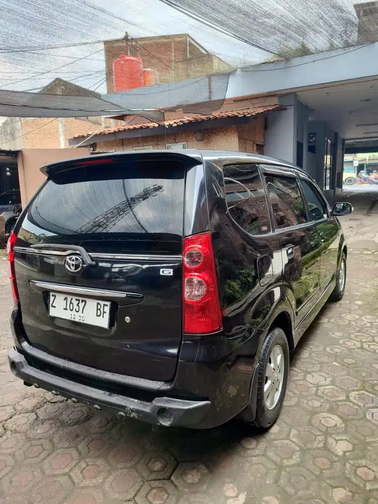 Toyota Avanza 2010 Bensin