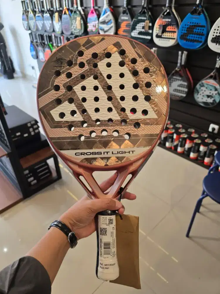 Prelove padel raket adidas cross it martita ortega