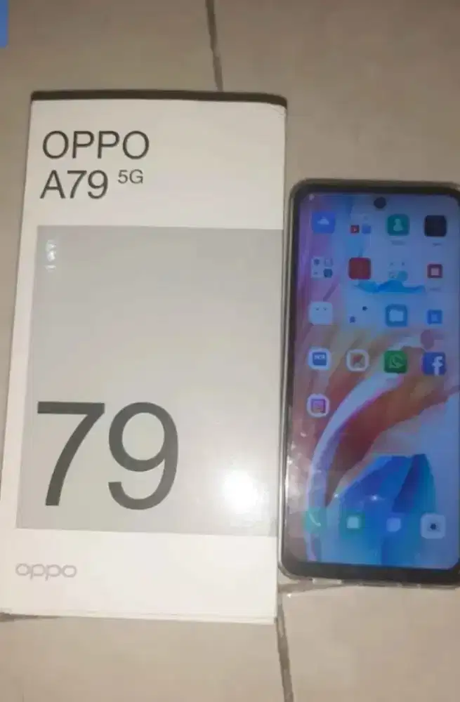 Oppo a79 ram 8/256 udah 5 G hp pullset mulus no minus