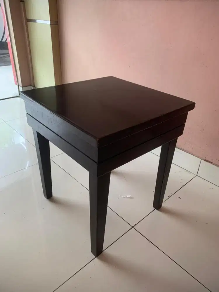 Bangku Kayu Bagus 40x40 cm, tinggi 45 cm