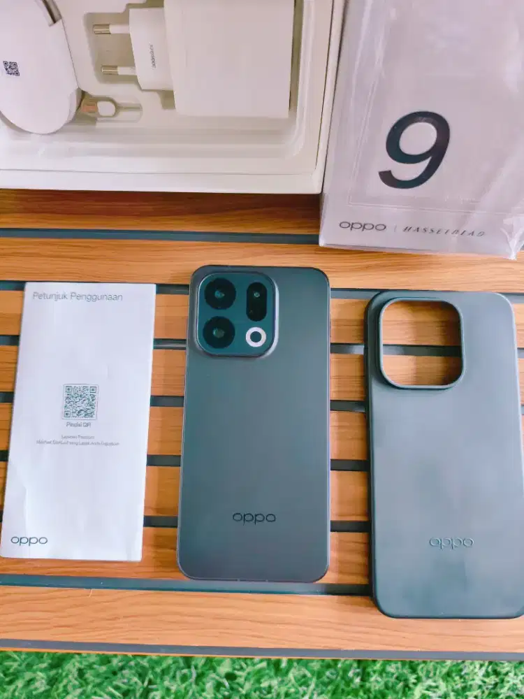 Oppo Find X9 5G 12/256 Black Mulus Fullset Ori Garansi Panjang