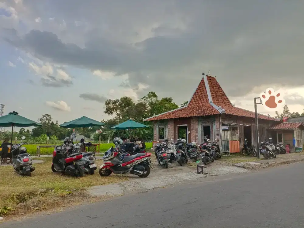 Joglo kayu jati lawasan